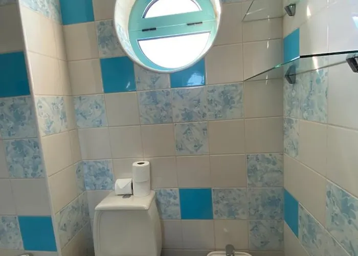 Marina Pool & Sea Appartement *